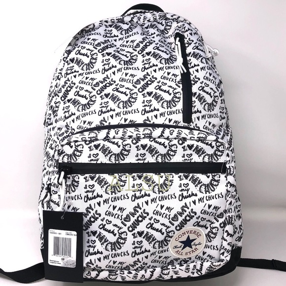 Converse Women’s Go Backpack I 🖤 my chucks - Picture 2 of 7